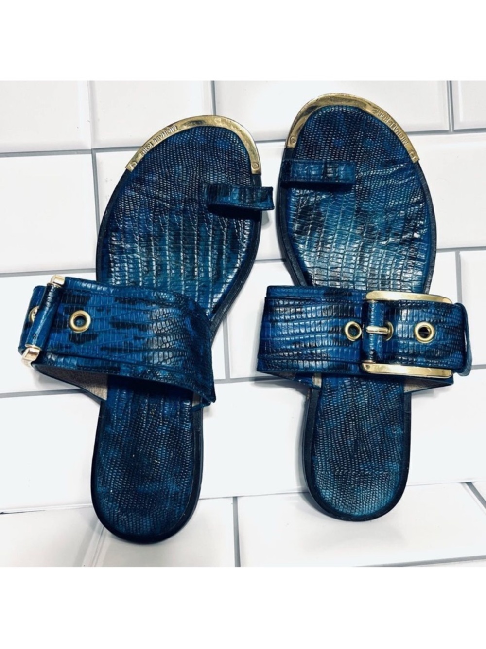 Michael Kors Calder Embossed Leather Flat Sandals Reptile Snake Skin Blue 7.5